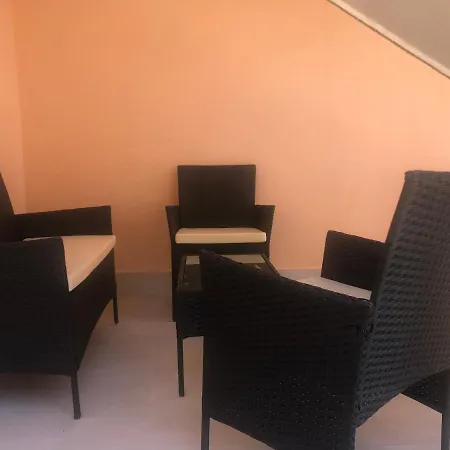 Alex 2 - Cozy New Centar Apartman Pula